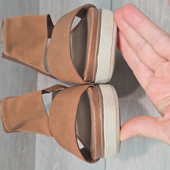 Eileen Fisher Women Spree Velco Ankle Leather Sandals Platform Shoes Sz 7 - Picture 4 of 11